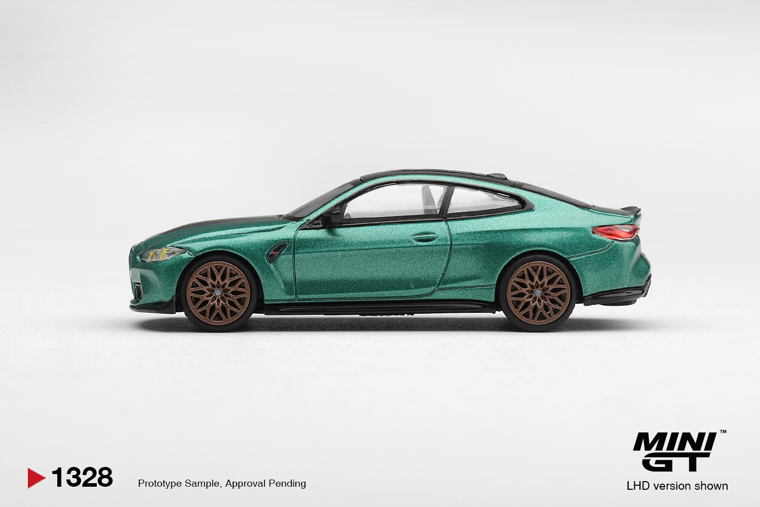 MINIGT 1/64 BMW M4 CS Frozen I - Magazines บทวิจารณ์และราคา